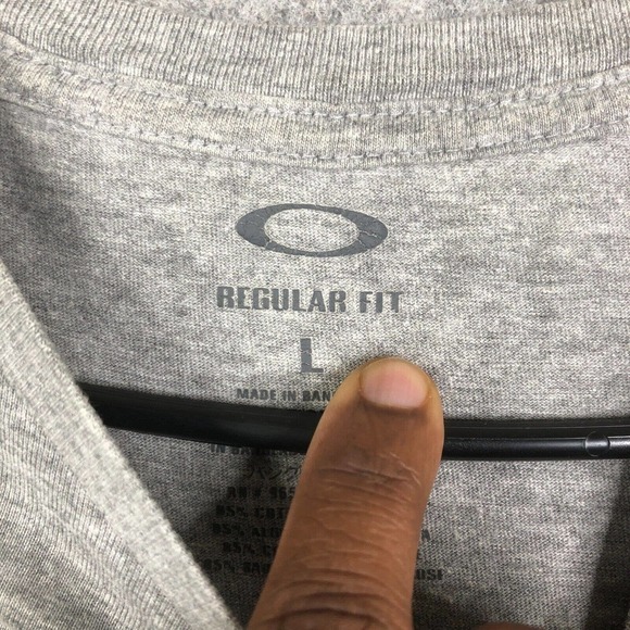 Oakley T-Shirt Mens Large Gray Short Sleeve Regular-Fit Crew Neck Pullover Logo - Picture 5 of 9